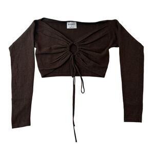 BONDI women's Cropped Long Sleeve Key Hole Detail Top Size Medium